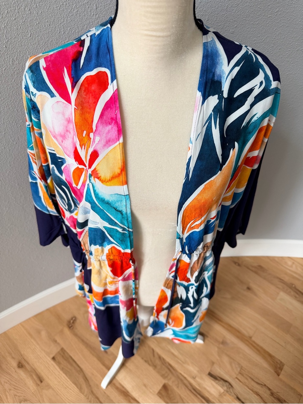 La Blanca Petals Watercolor Floral Tie-Front Kimono Caftan Cover-Up OS - Picture 3 of 11